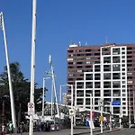 Particular Iate Plaza